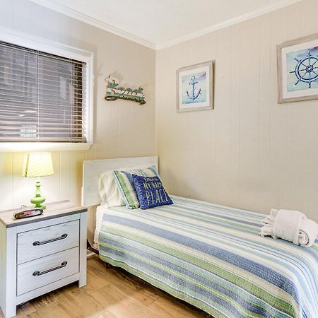 Hilton Head Condo - Beachfront Community! Хилтън Хед Айлънд Екстериор снимка