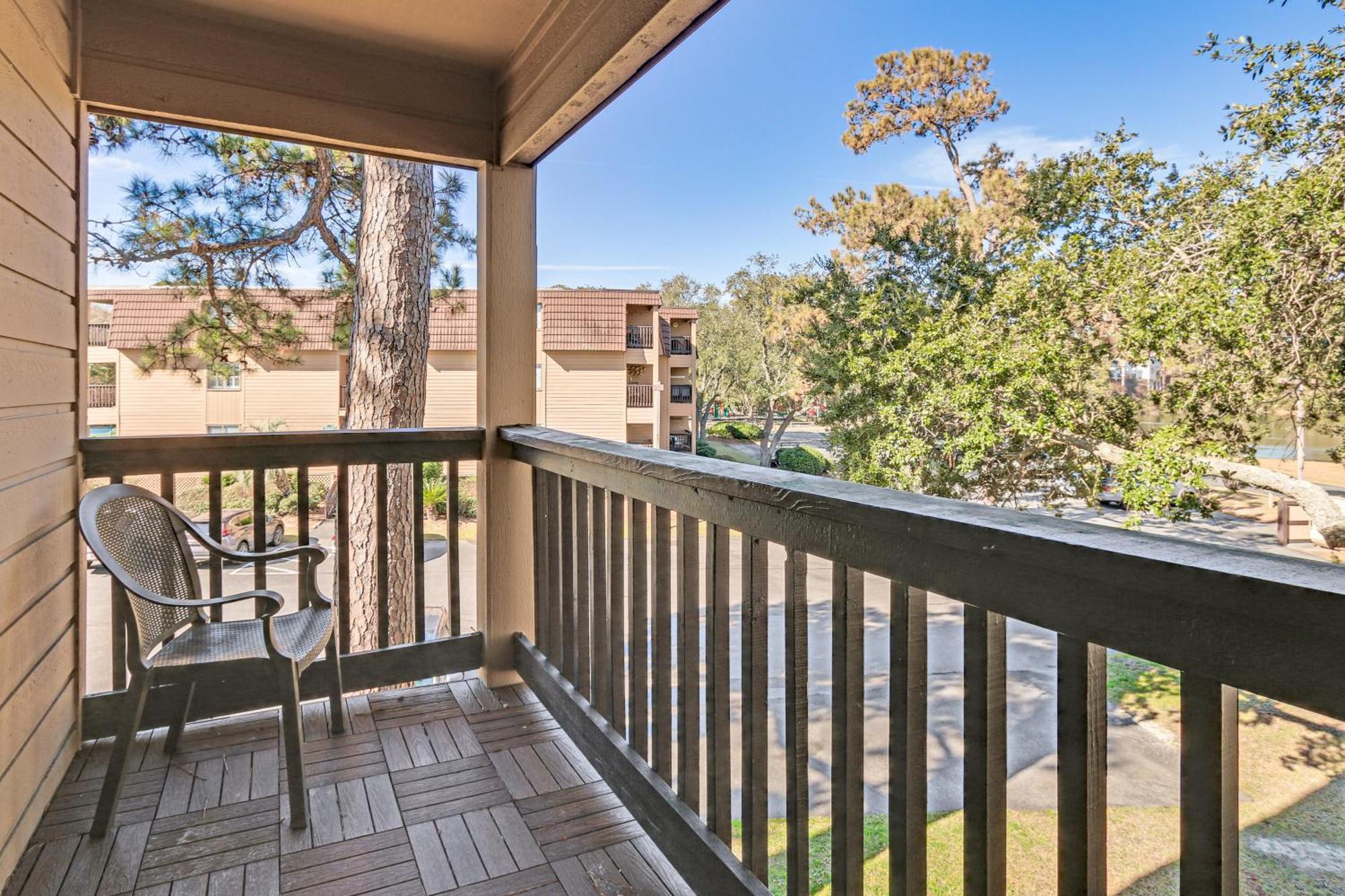 Hilton Head Condo - Beachfront Community! Хилтън Хед Айлънд Екстериор снимка